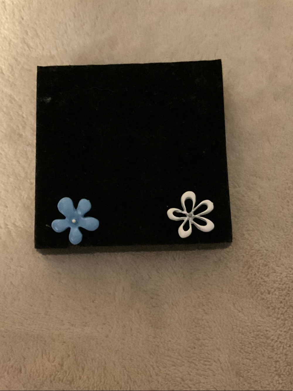 Blue and White Floral Stud Earrings - Women Jewelry Earrings